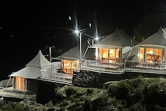 NATURE WATERFALL RESORT, Baijnath